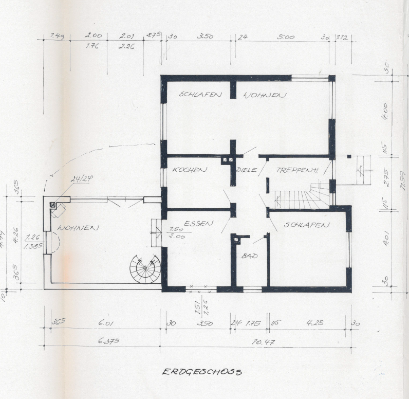 Grundriss EG  240